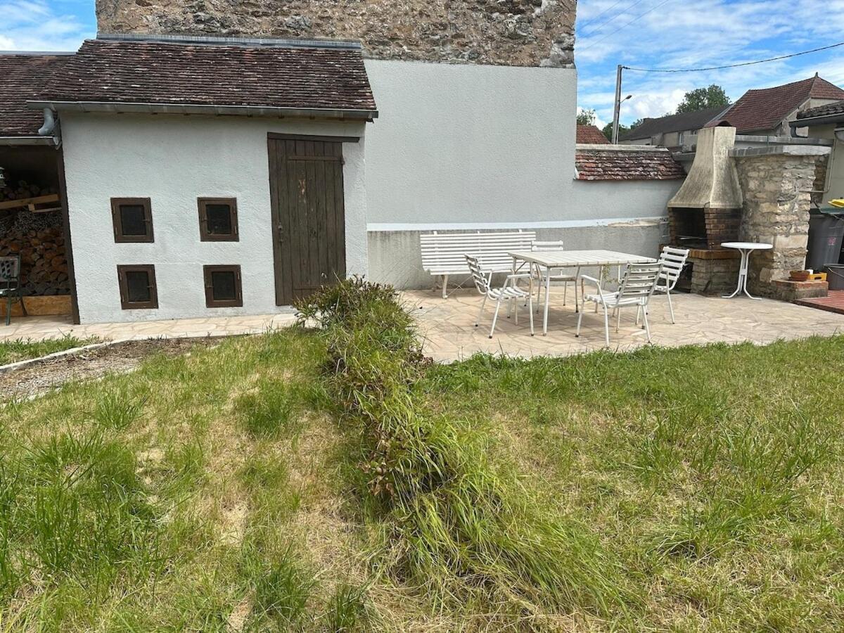 Beine Maison Du Vignoble A 5 Minutes De Chablis מראה חיצוני תמונה